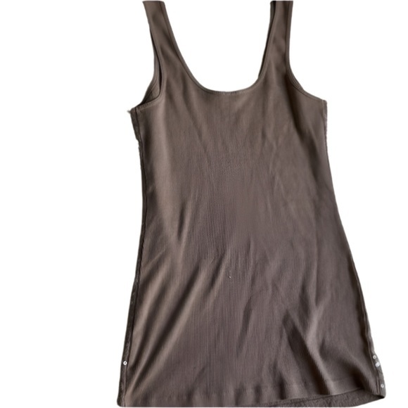 HPx1 🏆 Lost in the Shimmer: Express Sequin Tank in XS, Neutral Brown - Picture 3 of 5